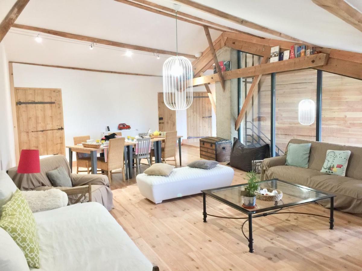 Magnificent Renovated Farmhouse - 10 Min A7 - Lejlighed Anneyron Eksteriør billede